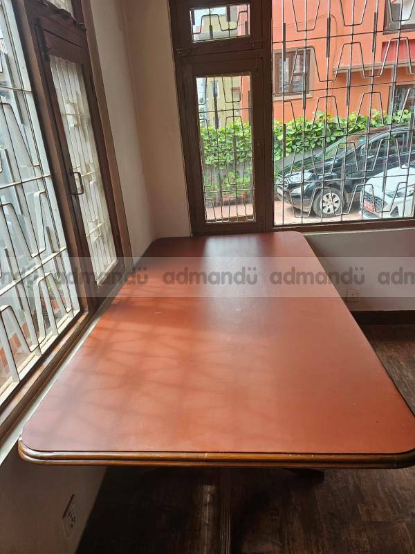 Dining Table & 6 chair sell good condition