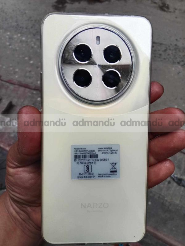 Realme Nazro 70pro 5g 8/256 New in condition 5 days used